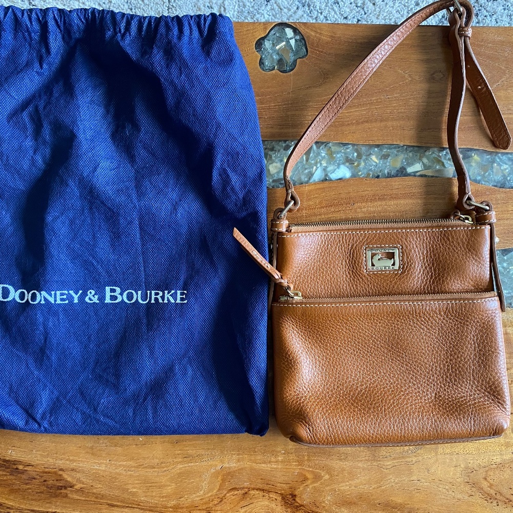 Dooney & Bourke